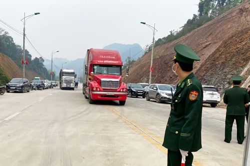 'Mượn đường' Việt Nam xuất lậu hàng Trung Quốc đi Lào, Campuchia