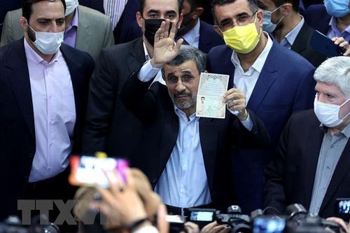 Iran loại 3 ứng cử viên nổi tiếng khỏi danh sách tranh cử tổng thống