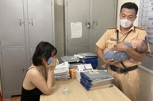 Trầm cảm khiến người mẹ trẻ ôm con nhỏ định nhảy cầu tự tử ở Hải Phòng