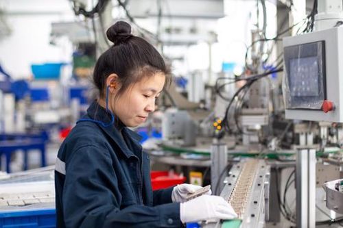 Bùng dịch ở Việt Nam và Ấn Độ, làn sóng dịch chuyển sản xuất từ Trung Quốc sẽ ra sao?