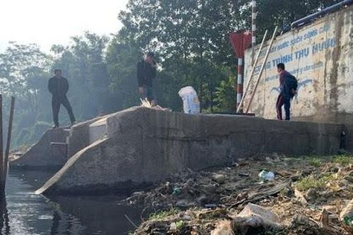 Bắc Ninh: Xử phạt, đình chỉ hoạt động nhiều doanh nghiệp sản xuất giấy
