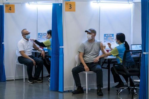 Hong Kong có thể sẽ phải vứt bỏ cả triệu liều vaccine