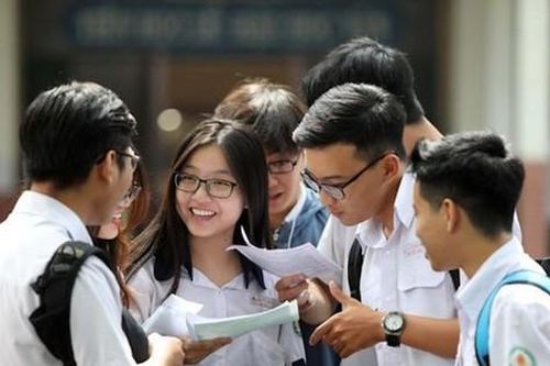 TP.HCM: Sở GD&ĐT công khai học phí các trường THPT, phụ huynh cho rằng thu chi hợp lí