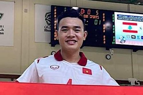 'Hồ Văn Ý hay nhất trong 2 lượt trận với Lebanon'
