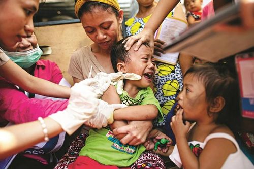Khổ sở vì đại dịch, người Philippines vẫn ngại tiêm vaccine Covid-19
