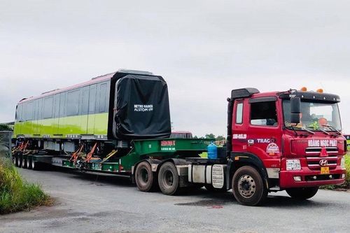 Đoàn tàu thứ 5 dự án đường sắt Nhổn - Ga Hà Nội đã về đến Hà Nội