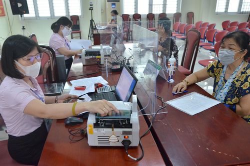 Chuyển tải kịp thời vốn chính sách trong mùa dịch