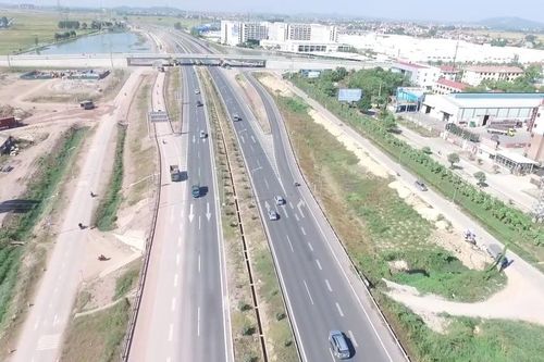 Phòng chống dịch COVID-19, cả nước đang hướng về Bắc Giang