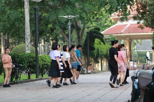 Hải Phòng: Đóng cửa công viên, vườn hoa sau một ngày mở lại