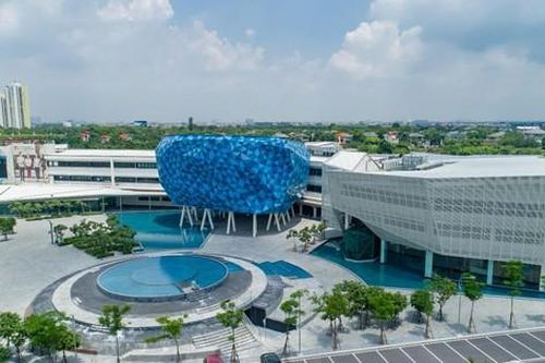 BUV nhận giải thưởng của BritCham cho những đóng góp với giáo dục bậc cao