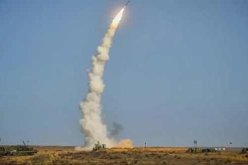 Tổng thống Putin hé lộ hệ thống phòng không S-500 sắp hoàn thành