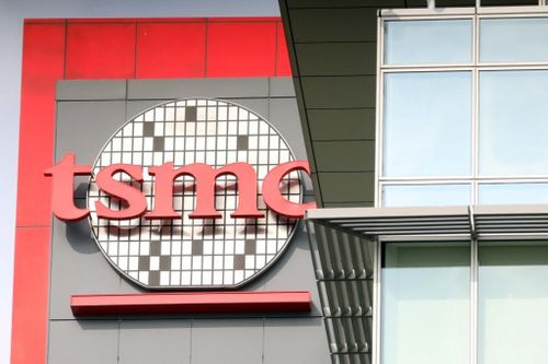 TSMC gây áp lực lên Samsung trong cuộc đua sản xuất chip