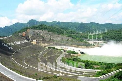 Thi đua liên kết xây dựng Nhà máy Thủy điện Hòa Bình mở rộng
