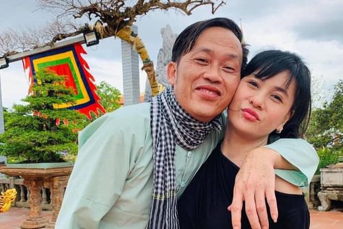 Cát Phượng bật khóc giữa đêm, dân mạng nghĩ ẩn ý nói đến Hoài Linh nhưng không nhắc tên 'đàn anh'