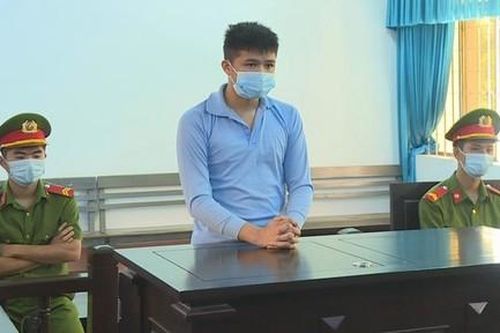 Bạn gái nhí nói dối tuổi, 2 thiếu niên nhận cái kết đắng