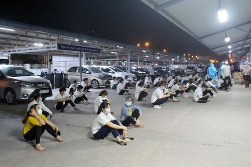 Thái Nguyên: 155 F1 tại KCN Điềm Thụy được đưa đi cách ly tập trung