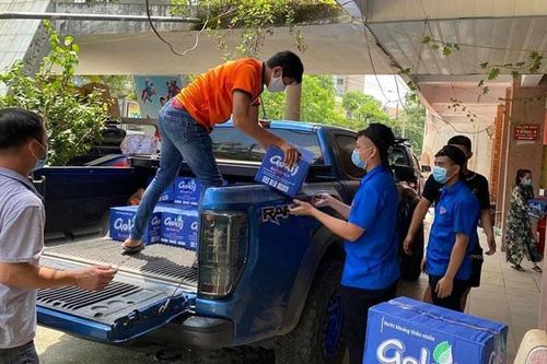 Huy động hàng tỷ đồng chung tay phòng, chống dịch Covid-19