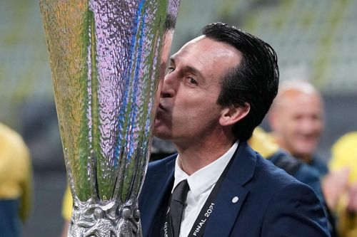 Emery xứng danh huyền thoại Europa League