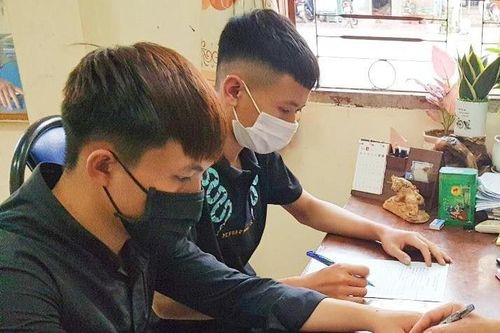 Nam thanh niên đột nhập vào khu cách ly để thăm bạn gái