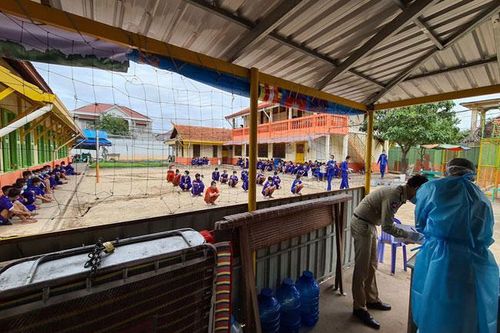 Dịch Covid-19 lây lan mạnh trong nhà tù ở Campuchia, Thái Lan lập kỷ lục về ca tử vong