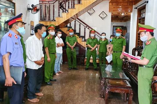 Kê khống hơn 350 mộ giả để lừa đảo, chiếm đoạt tài sản Nhà nước