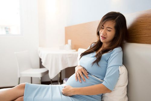Thực phẩm không nên ăn trong 3 tháng đầu mang thai