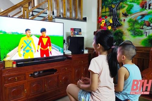 Bảo vệ trẻ em trước 'ma trận' video nhảm nhí trên mạng