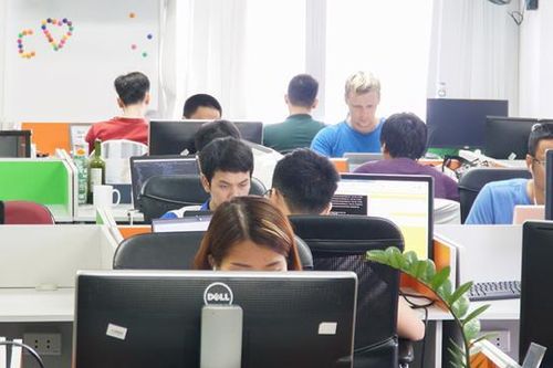 Bất chấp Covid, doanh nghiệp lớn vẫn tăng mạnh nhu cầu tuyển dụng