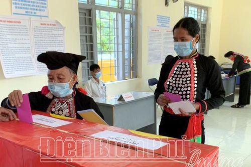 Điện Biên nằm trong top 15 tỉnh, thành phố có tỷ lệ cử tri đi bầu cử cao gần như tuyệt đối