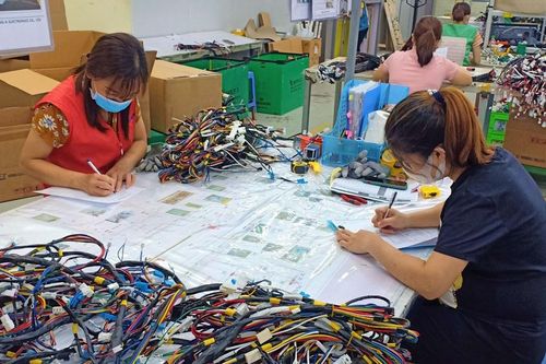 Khẩn trương truy vết 45 trường hợp F1 ngoài cộng đồng