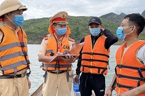 Sơn La đảm bảo an toàn giao thông đường thủy trong mùa mưa bão