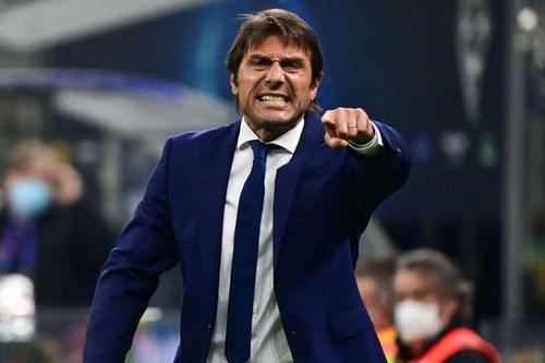 Inter Milan thông báo chia tay HLV Conte