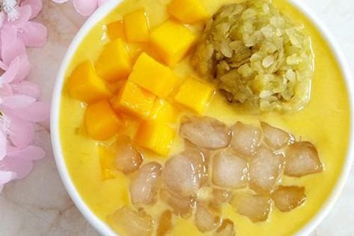 Cách làm chè cốm xoài mát ngọt