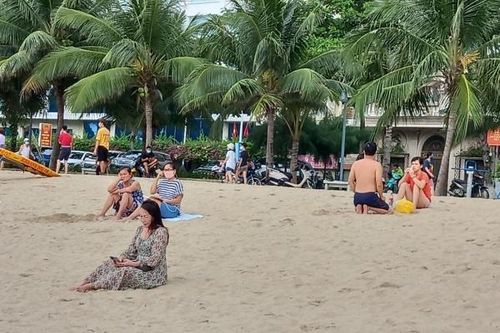 Khánh Hòa: Lại lơ là phòng dịch COVID-19 nơi công cộng