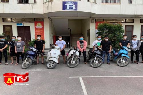 Nhóm đối tượng đua xe, gây rối trật tự công cộng giữa mùa dịch