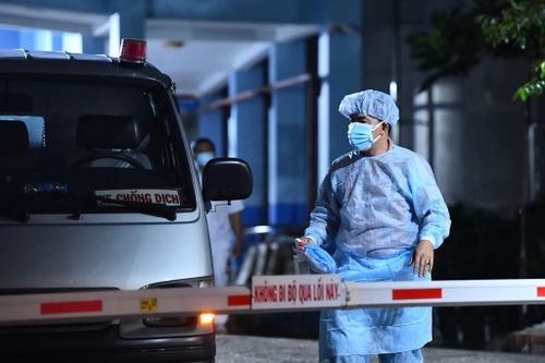 TP.HCM lấy mẫu xét nghiệm Covid-19 cho 50.000 người trong đêm