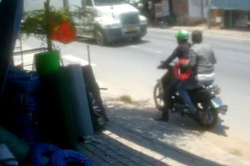 Cặp 'đạo chích' trộm dây điện!