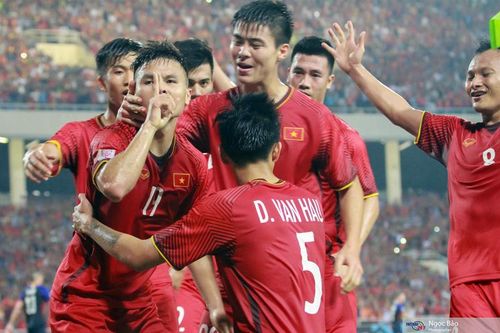 ĐT Việt Nam xếp hạng 92 thế giới, bỏ xa Thái Lan 14 bậc