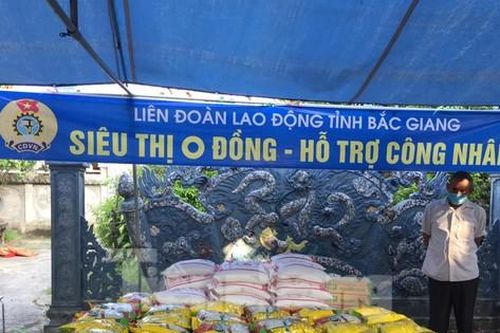 Siêu thị 0 đồng trong tâm dịch