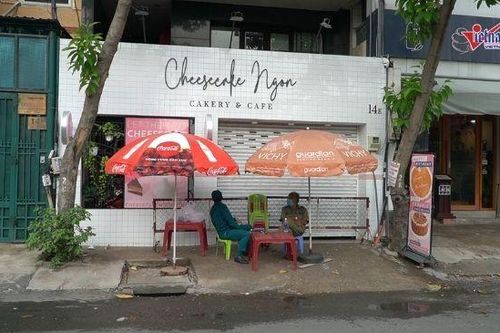 TP.HCM: Phong tỏa tiệm bánh ở Thảo Điền, xác định 9 F1 và 14 F2