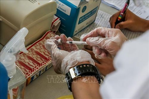 Philippines tạm ngừng đưa người lao động sang Saudi Arabia