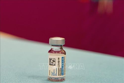Dịch COVID-19: Anh cấp phép sử dụng vaccine một liều của Johnson & Johnson