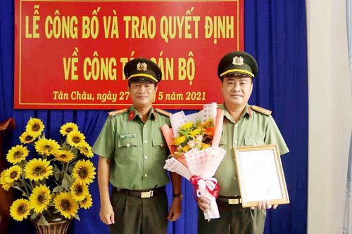 Công bố quyết định của Bộ trưởng Bộ Công an đối với chức danh Trưởng Công an TX. Tân Châu