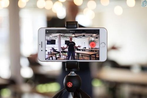 Ngăn chặn, xử lý việc lợi dụng mạng xã hội để livestream xúc phạm người khác