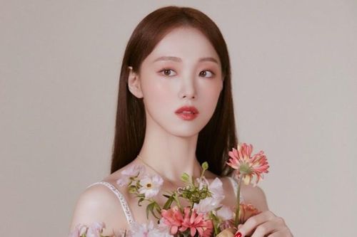 Lee Sung Kyung ở tuổi 31
