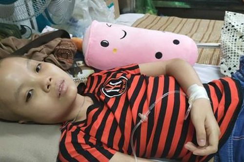10 năm chống chọi với khối u não