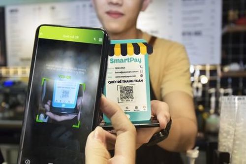 Vietcombank và SmartPay hợp tác thúc đẩy thanh toán bằng mã QR