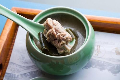 Thực phẩm 'bào mòn' chiều cao trẻ, cha mẹ tốt nhất không cho ăn nhiều