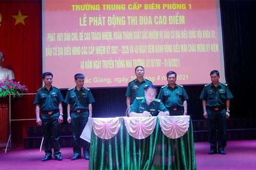 Phát huy truyền thống, quyết tâm thực hiện thắng lợi nghị quyết đại hội đảng các cấp