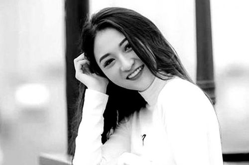 Bộ ảnh độc đáo của Vũ Thị Anh Thư, hot girl phim 'Về nhà đi con'